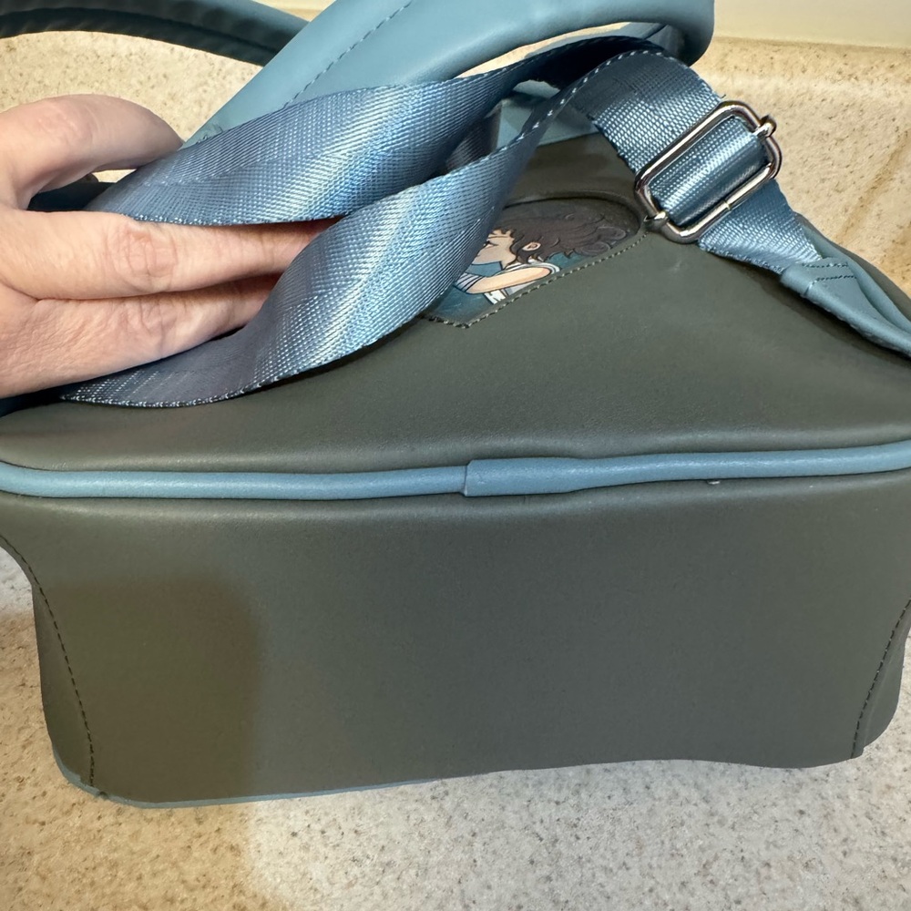 Loungefly Star Wars Rey vs Kylo Ren Mini Backpack - Light Blue/Gray - Picture 3 of 3